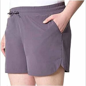 Mondetta Performance Luxury Stretch Shorts Gusset Raisin Purple Sz L